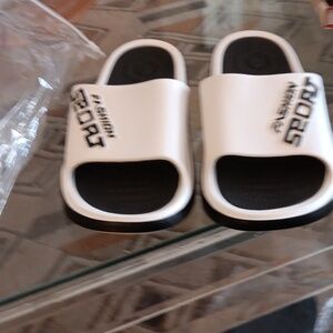 Fashion sport rubber pillow slides 9.5-10